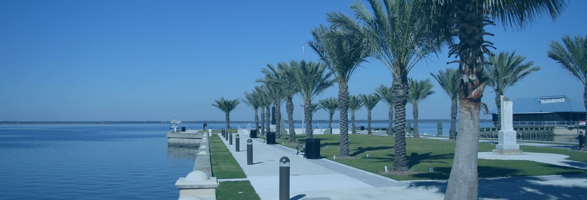 2 Hotels with Park Stay Fly Packages Near SFB Airport