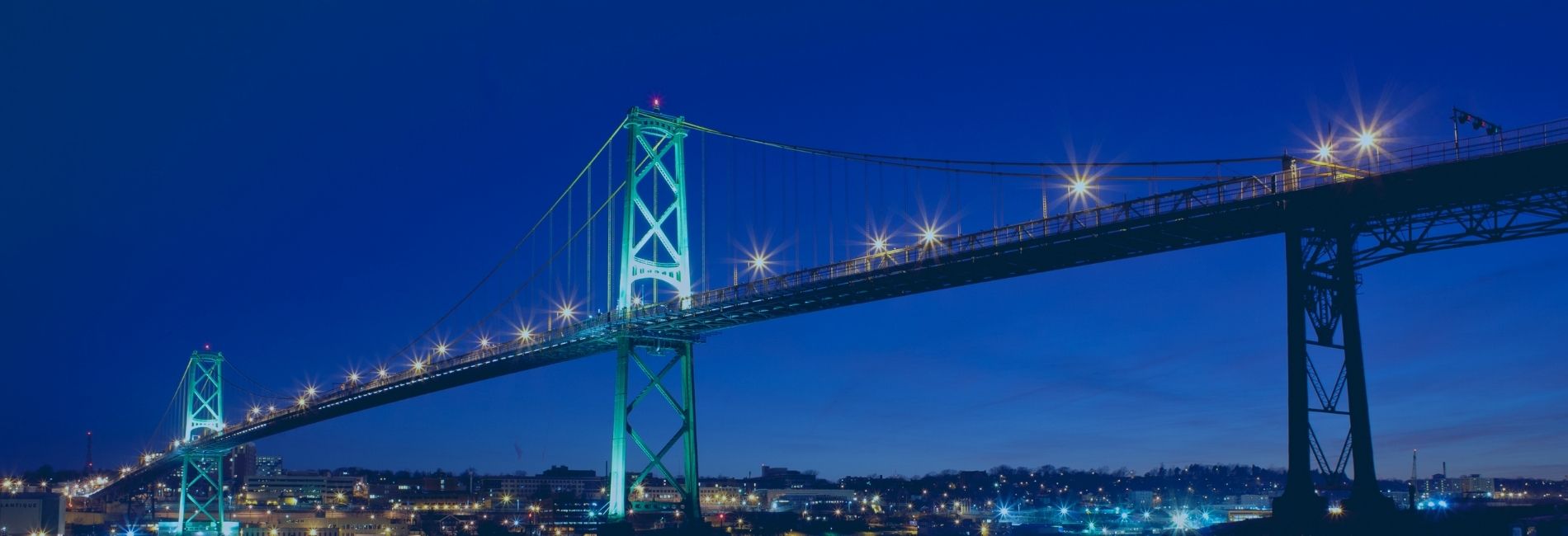 3 Hotels with Park Stay Fly Packages Near yow Airport