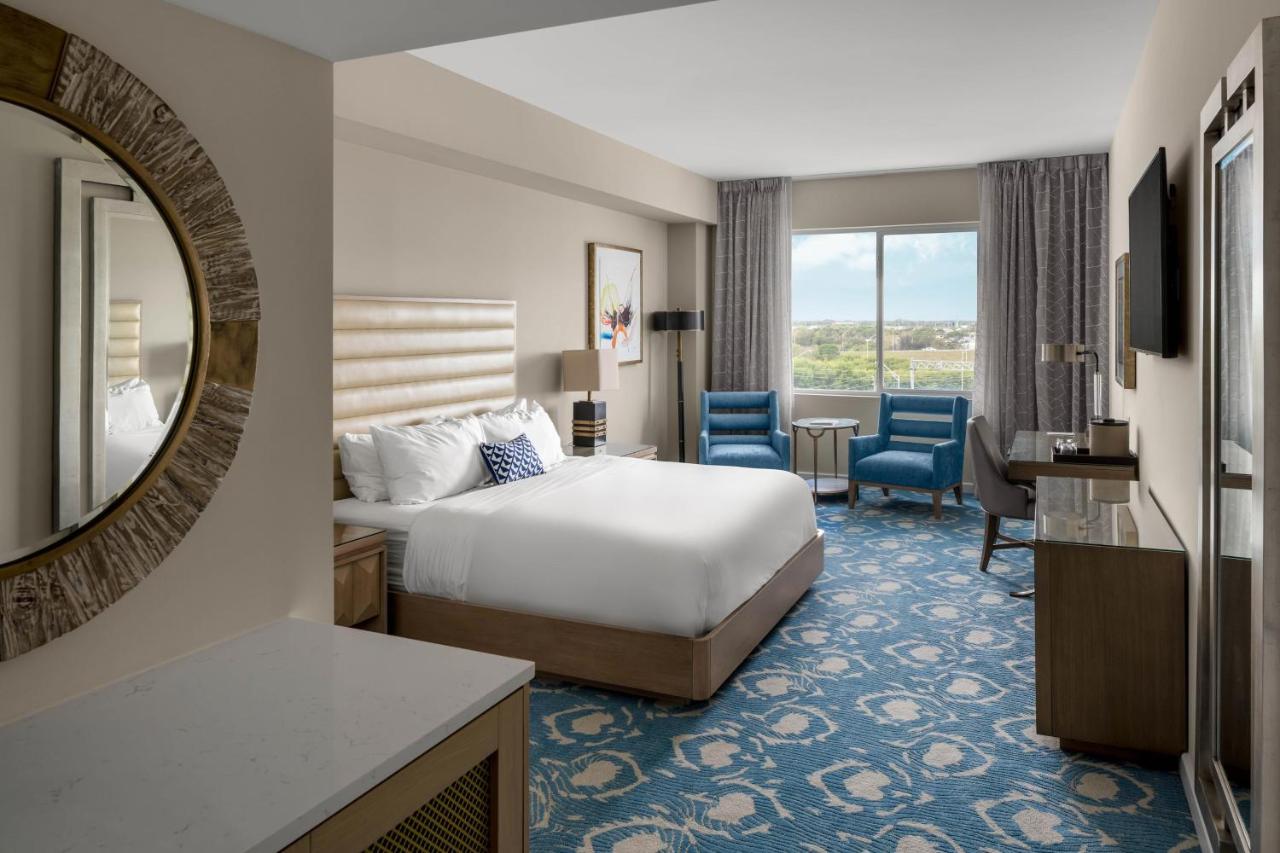 The Karol Hotel St Petersburg Clearwater a Tribute Portfolio Hotel , FL 33762 near St. Petersburg-clearwater International Airport View Point 15