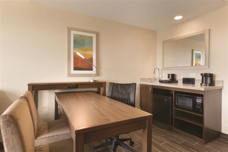Embassy Suites by Hilton Akron Canton Airport , OH 44720 near Akron-canton Regional Airport View Point 19
