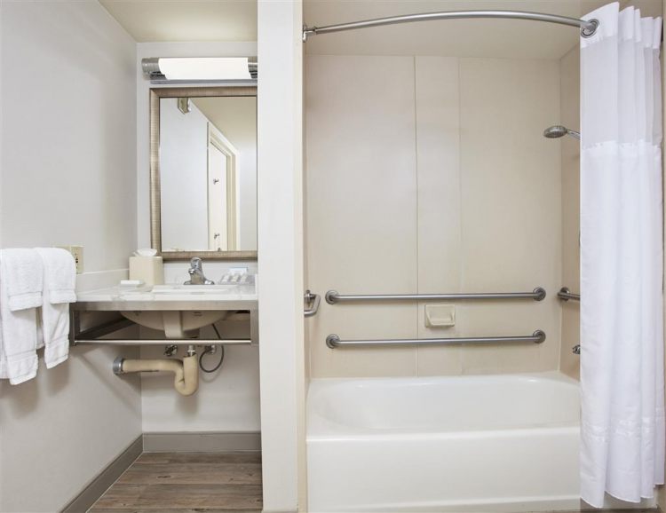Hilton Garden Inn San Francisco Airport North , CA 94080 near San Francisco International Airport View Point 17