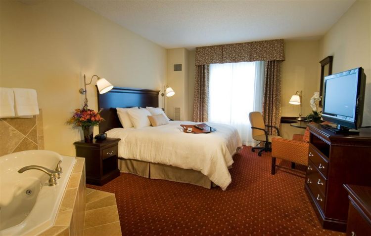 Hampton Inn & Suites Washington-Dulles International Airport , DC 20166 near Washington Dulles International Airport View Point 14
