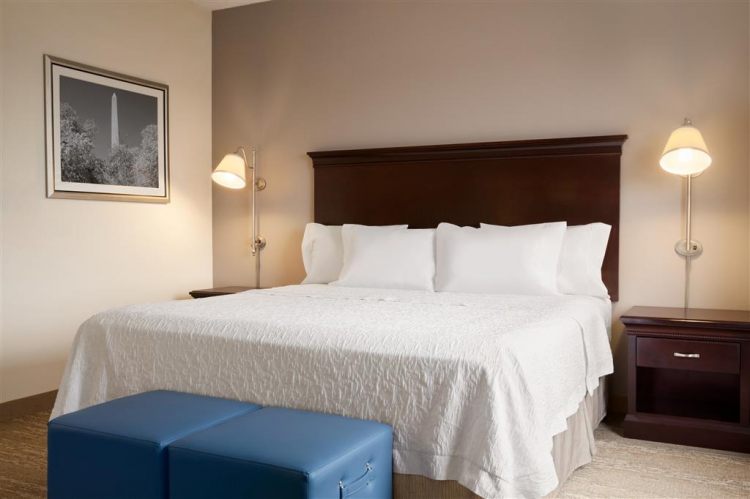 Hampton Inn & Suites Washington-Dulles International Airport , DC 20166 near Washington Dulles International Airport View Point 31