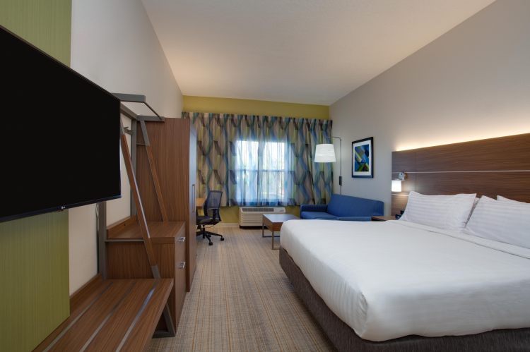 Holiday Inn Express & Suites Orlando International Airport, an IHG Hotel , FL 32812 near Orlando International Airport View Point 23