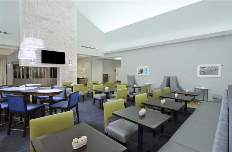 Homewood Suites by Hilton Miami - Airport West , FL 33122 near Miami International Airport View Point 8