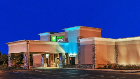 Holiday Inn Express Little Rock-Airport, an IHG Hotel , AR 72206 near Bill and Hillary Clinton National Airport -Little Rock National Airport (adams F View Point 1