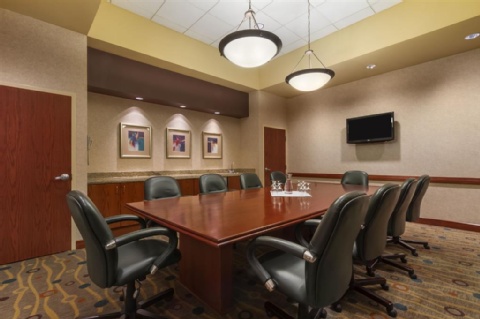 Embassy Suites by Hilton Portland Airport , OR 97220 near Portland International Airport View Point 3