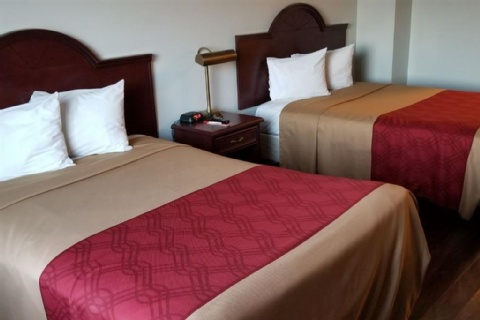 Baymont by Wyndham Montreal Airport , QC H4T 1A7 near Montreal-Pierre Elliott Trudeau Int. Airport View Point 7