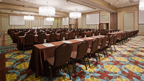 DoubleTree by Hilton Pointe Claire Montreal Airport West , QC H9R1C2 near Montreal-Pierre Elliott Trudeau Int. Airport View Point 13