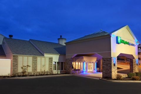 Holiday Inn Express Hotel & Suites Pittsburgh Airport, an IHG Hotel , PA 15205 near Pittsburgh International Airport View Point 1