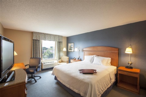 Hampton Inn New York - LaGuardia Airport , NY 11369 near Laguardia Airport View Point 28