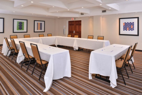 Holiday Inn Express and Suites New Orleans Airport, an IHG Hotel , LA 70087 near Louis Armstrong New Orleans International Airport  View Point 17