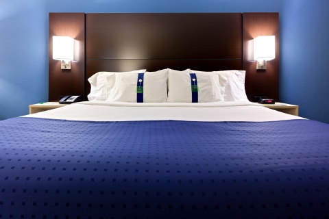 Holiday Inn & Suites Atlanta Airport-North , GA 30344 near Hartsfield-jackson Atlanta International Airport View Point 40