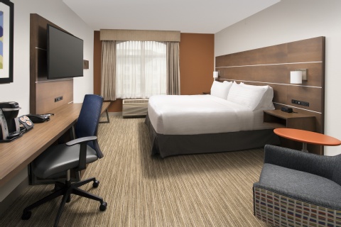 Holiday Inn Express & Suites Baltimore - Bwi Airport North , MD 21090 near Baltimore-washington International Thurgood Marshall Airport View Point 20