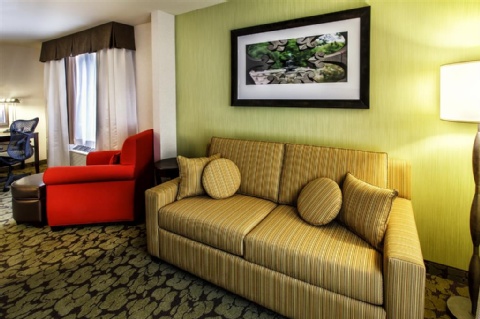 Hilton Garden Inn New York/Staten Island , NY 10314 near Newark Liberty International Airport View Point 60