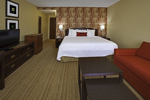 Courtyard Tampa Brandon , FL 33619 near Tampa Cruise Port View Point 16
