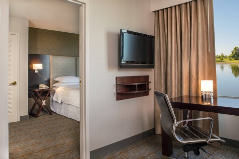 Sheraton Suites Chicago Elk Grove , IL 60007 near Ohare International Airport View Point 19