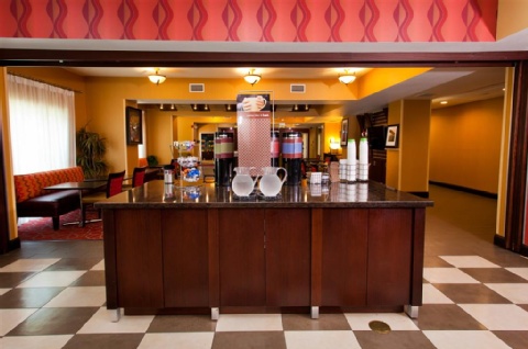 Hampton Inn & Suites Sacramento-Auburn Boulevard , CA 95821 near Sacramento International Airport View Point 4