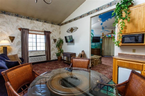 Hotel J Green Bay , WI 54313 near Green Bay Austin Straubel International Airport View Point 36
