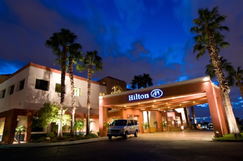 Hilton Phoenix Airport , AZ 85034 near Sky Harbor International Airport View Point 1