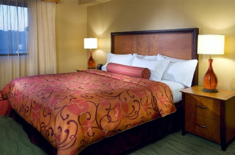 Embassy Suites Kansas City International Airport , MO 64153 near Kansas City International Airport View Point 19