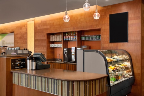 Holiday Inn Portland-Airport I-205, an IHG Hotel , OR 97220 1382 near Portland International Airport View Point 18
