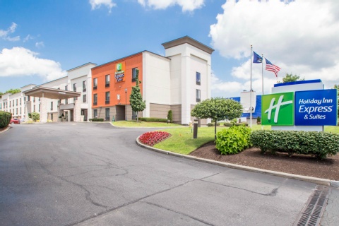 Holiday Inn Express & Suites Albany Airport - Wolf Road by IHG , NY 12205 near Albany International Airport View Point 1