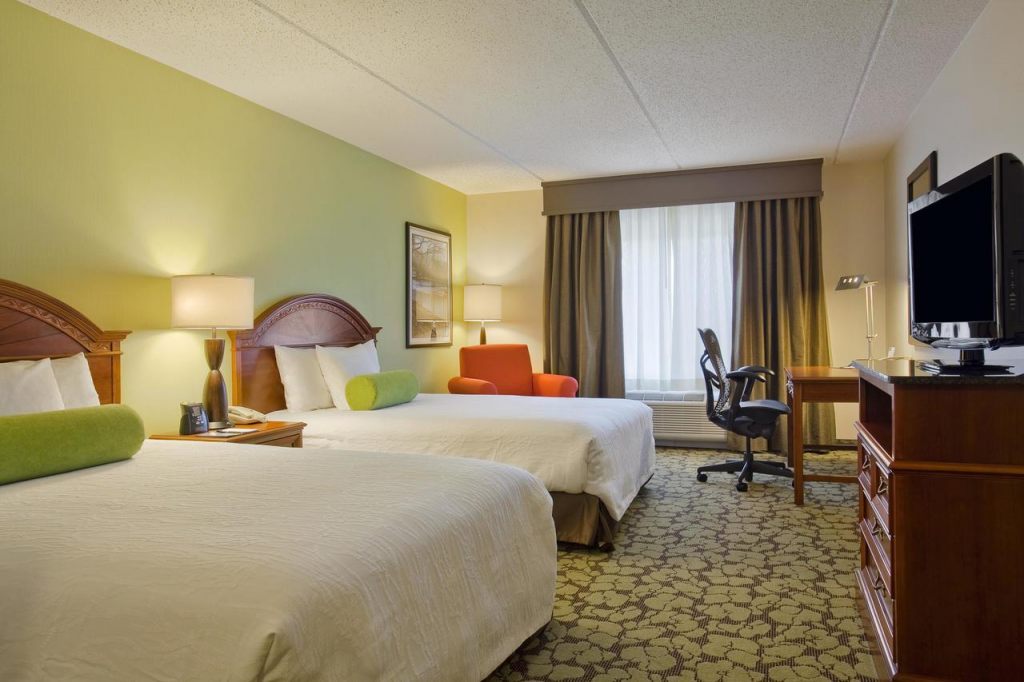 Hilton Garden Inn Islip/MacArthur Airport , NY 11779 near Long Island Macarthur Airport View Point 8
