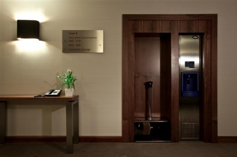 Hilton London Heathrow Airport Terminal 5 ,  SL3 0FF near Heathrow Airport View Point 28