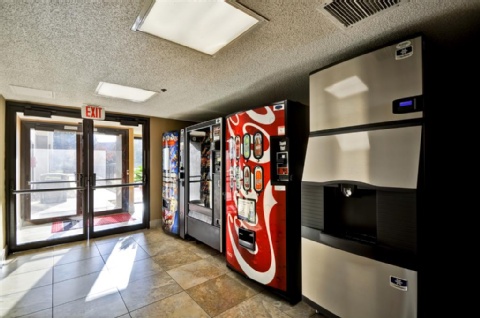Hampton Inn Kansas City - Airport , MO 64153 near Kansas City International Airport View Point 13