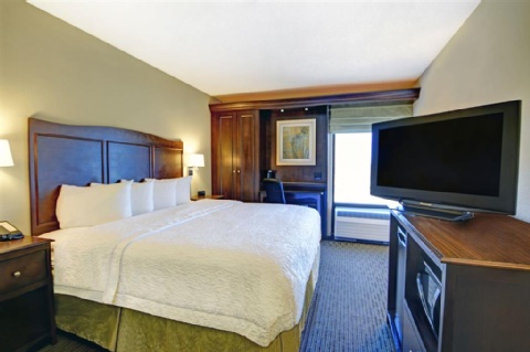 Hampton Inn Kansas City - Airport , MO 64153 near Kansas City International Airport View Point 32