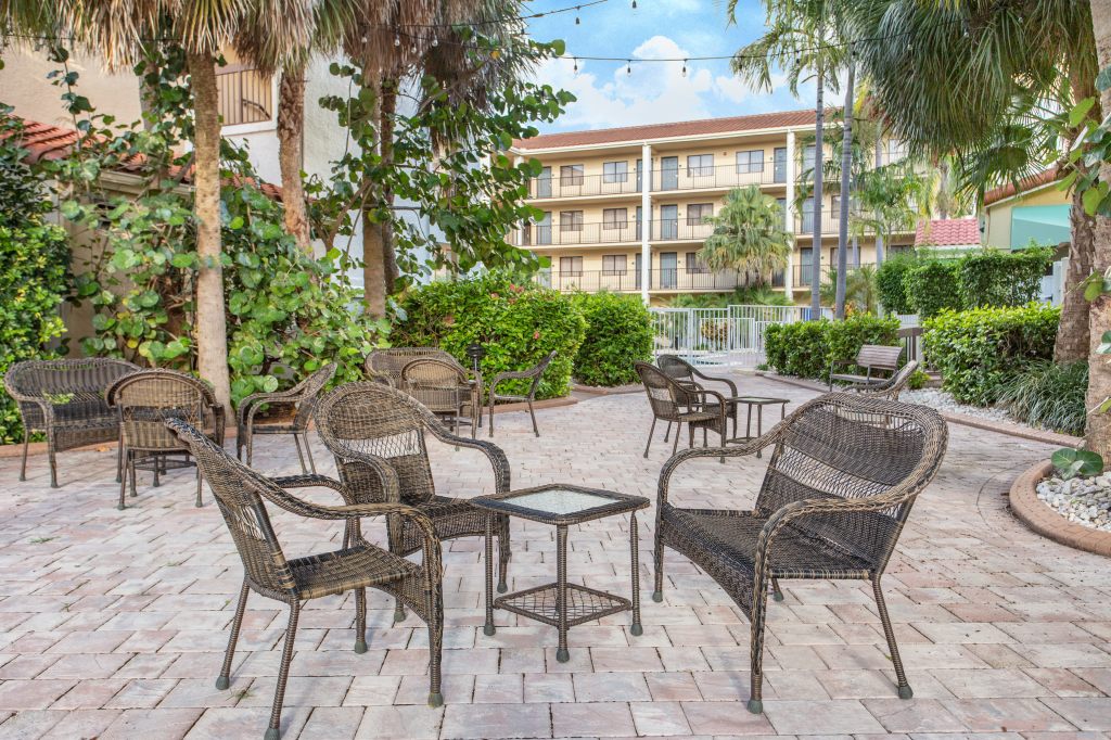 Holiday Inn - Boca Raton - North, an IHG Hotel , FL 33487-8216 near Boca Raton Airport View Point 12