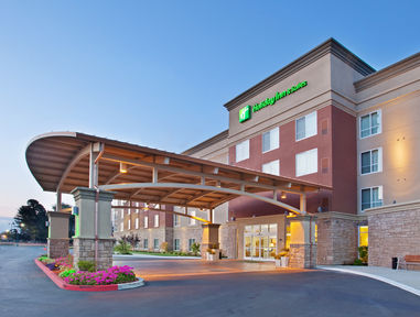 Holiday Inn & Suites Oakland - Airport , CA 94621 near Oakland International Airport View Point 1