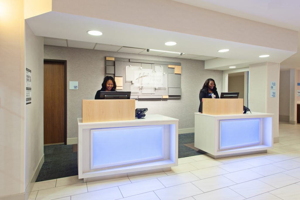 Holiday Inn Express & Suites Oakland - Airport, an IHG Hotel , CA 94603 near Oakland International Airport View Point 5