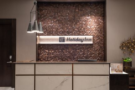 Holiday Inn Boston Logan Airport - Chelsea, an IHG Hotel , MA 02150 near Boston Logan International Airport View Point 18