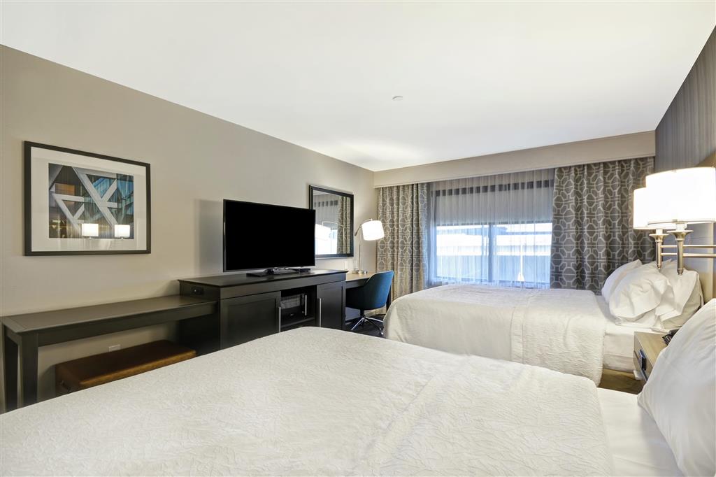 Hampton Inn & Suites Los Angeles Burbank Airport , CA 91504 near Hollywood Burbank Airport View Point 27