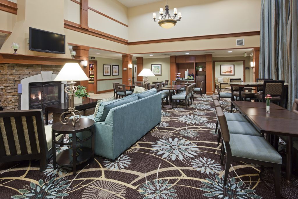 Candlewood Suites Eagan Arpt South - Mall Area, an IHG Hotel , MN 55122 near Minneapolis-saint Paul International Airport (wold-chamberlain Field) View Point 5