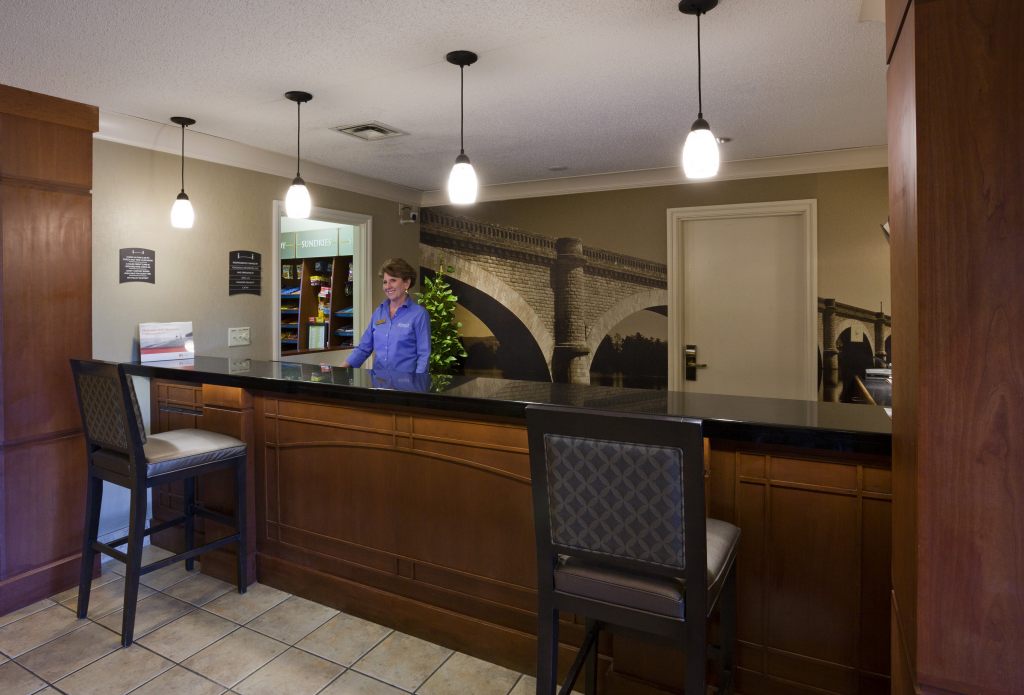 Candlewood Suites Eagan Arpt South - Mall Area, an IHG Hotel , MN 55122 near Minneapolis-saint Paul International Airport (wold-chamberlain Field) View Point 11