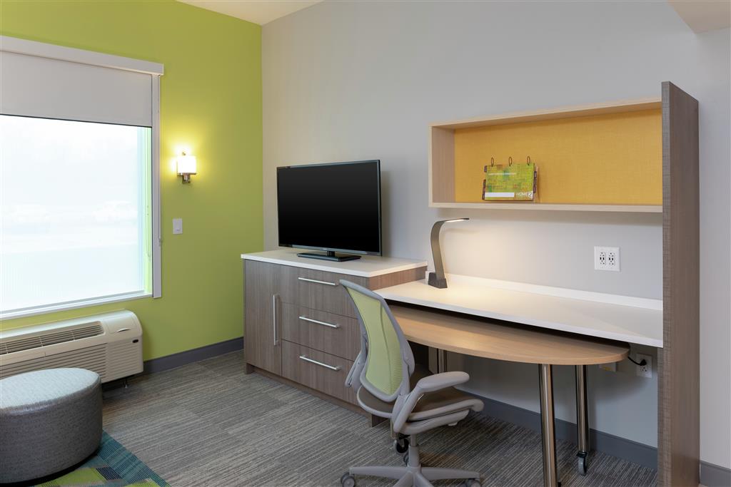 Home2 Suites By Hilton Indianapolis Airport , IN 46241 near Indianapolis International Airport View Point 13