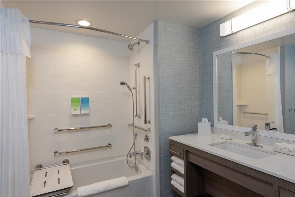 Home2 Suites By Hilton Indianapolis Airport , IN 46241 near Indianapolis International Airport View Point 17