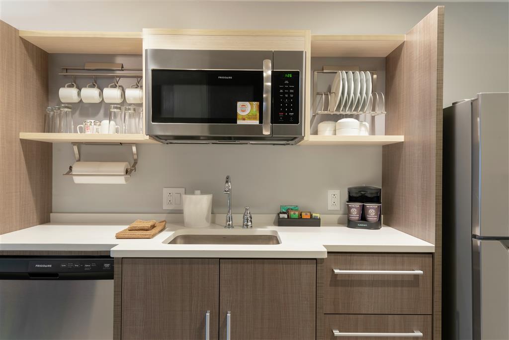 Home2 Suites By Hilton Indianapolis Airport , IN 46241 near Indianapolis International Airport View Point 23