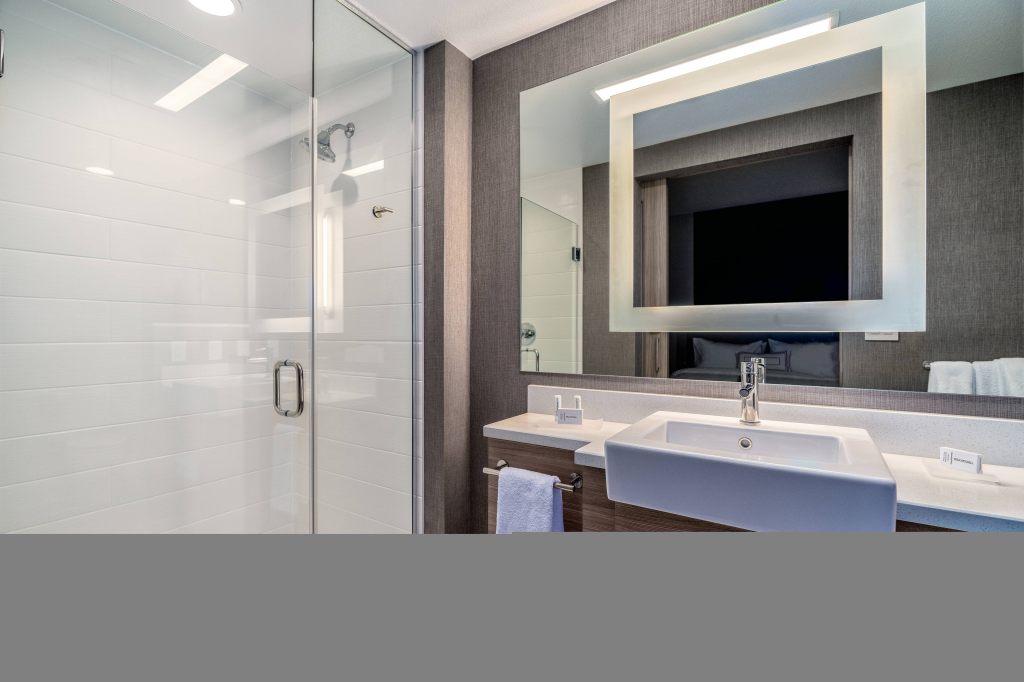SpringHill Suites by Marriott Oakland Airport , CA 94621 near Oakland International Airport View Point 2