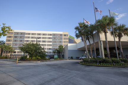 Holiday Inn Orlando International Airport, an IHG Hotel , FL 32822 near Orlando International Airport View Point 1