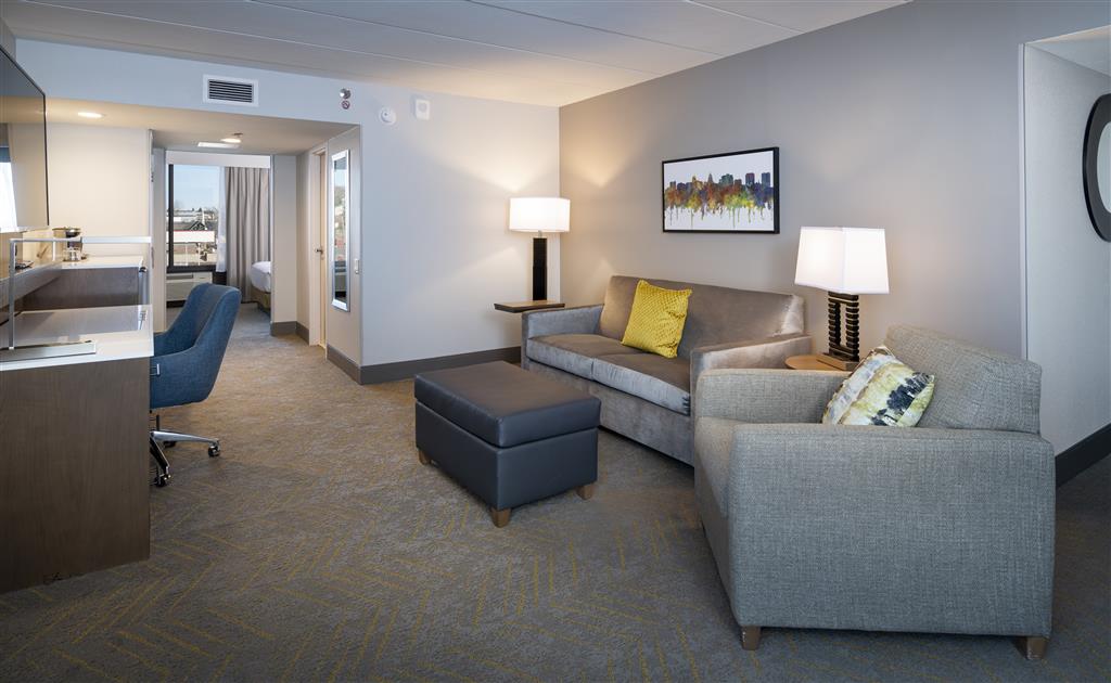 Doubletree By Hilton Madison East , WI 53704 near Dane County Regional Airport (truax Field) View Point 43