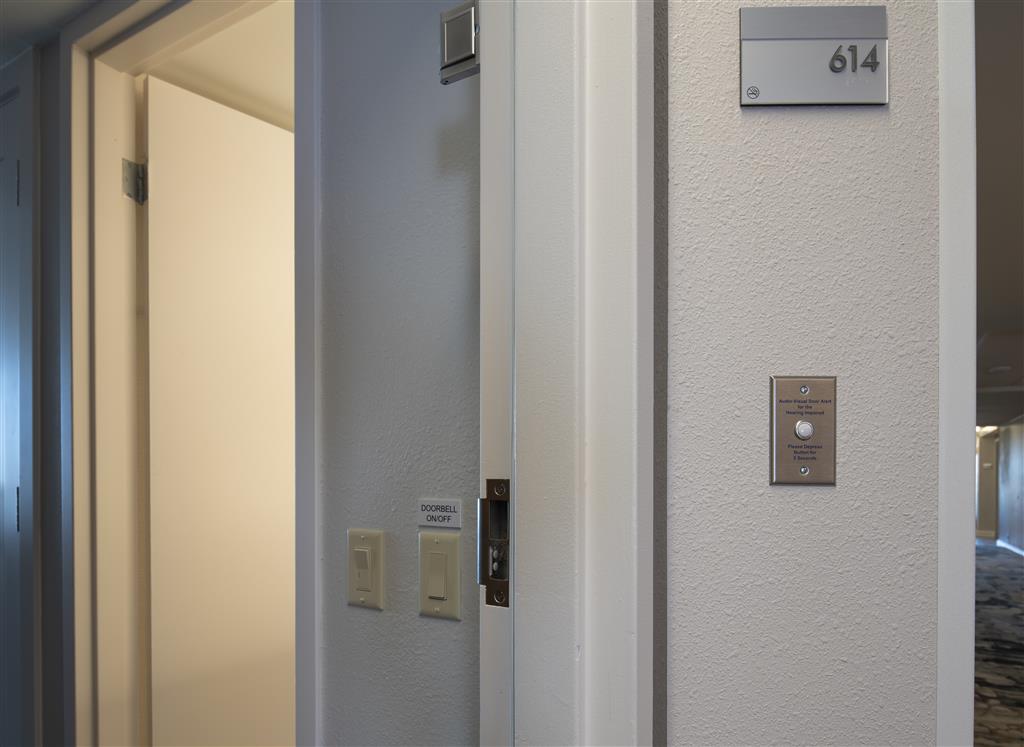 Doubletree By Hilton Madison East , WI 53704 near Dane County Regional Airport (truax Field) View Point 57