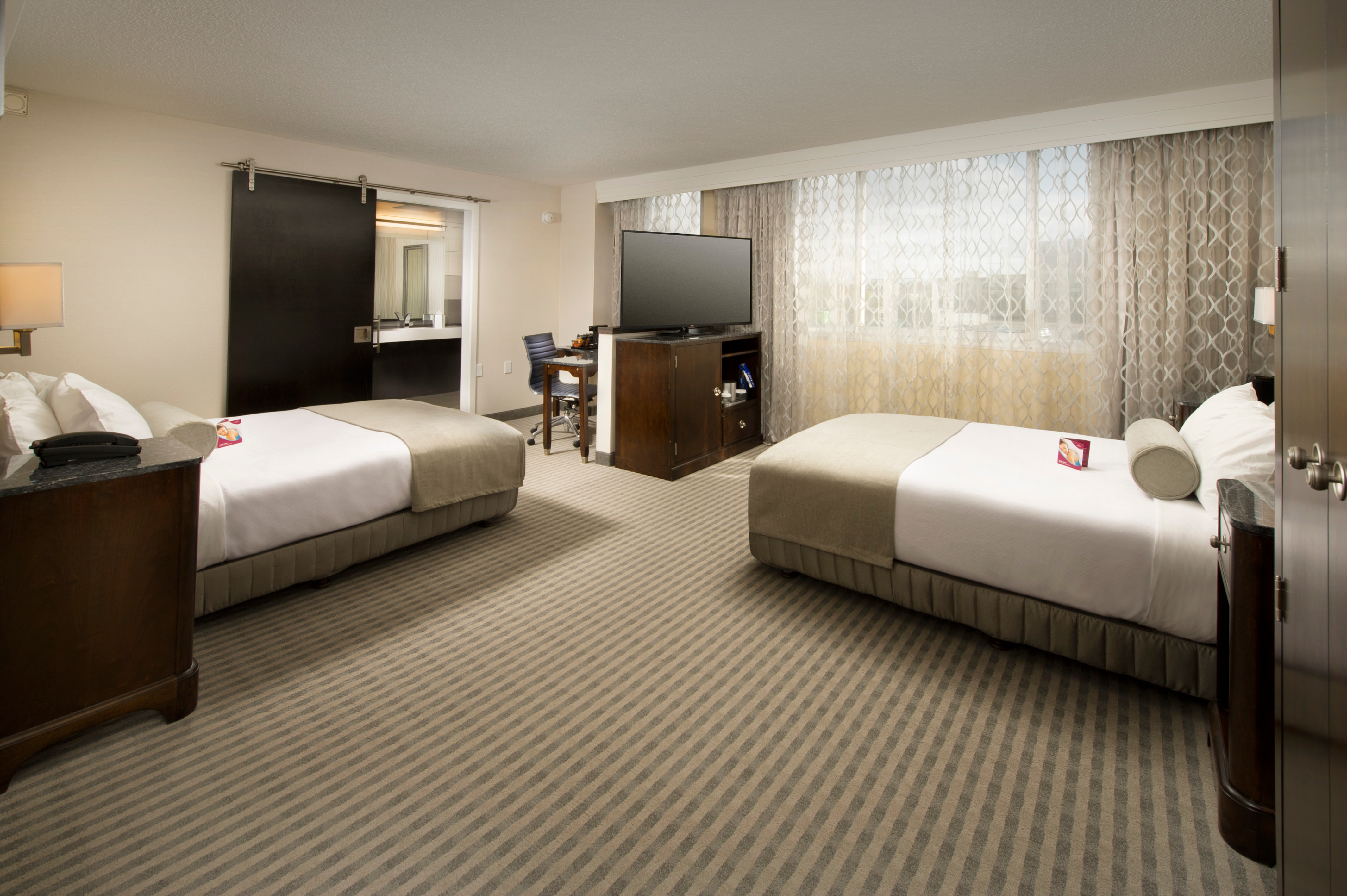 Skybridge Seattle Airport Hotel , WA 98188 near Seattle-tacoma International Airport View Point 27