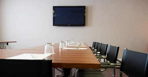 Holiday Inn Express London Gatwick Crawley, an IHG Hotel ,  RH10 1UA near Gatwick Airport View Point 20