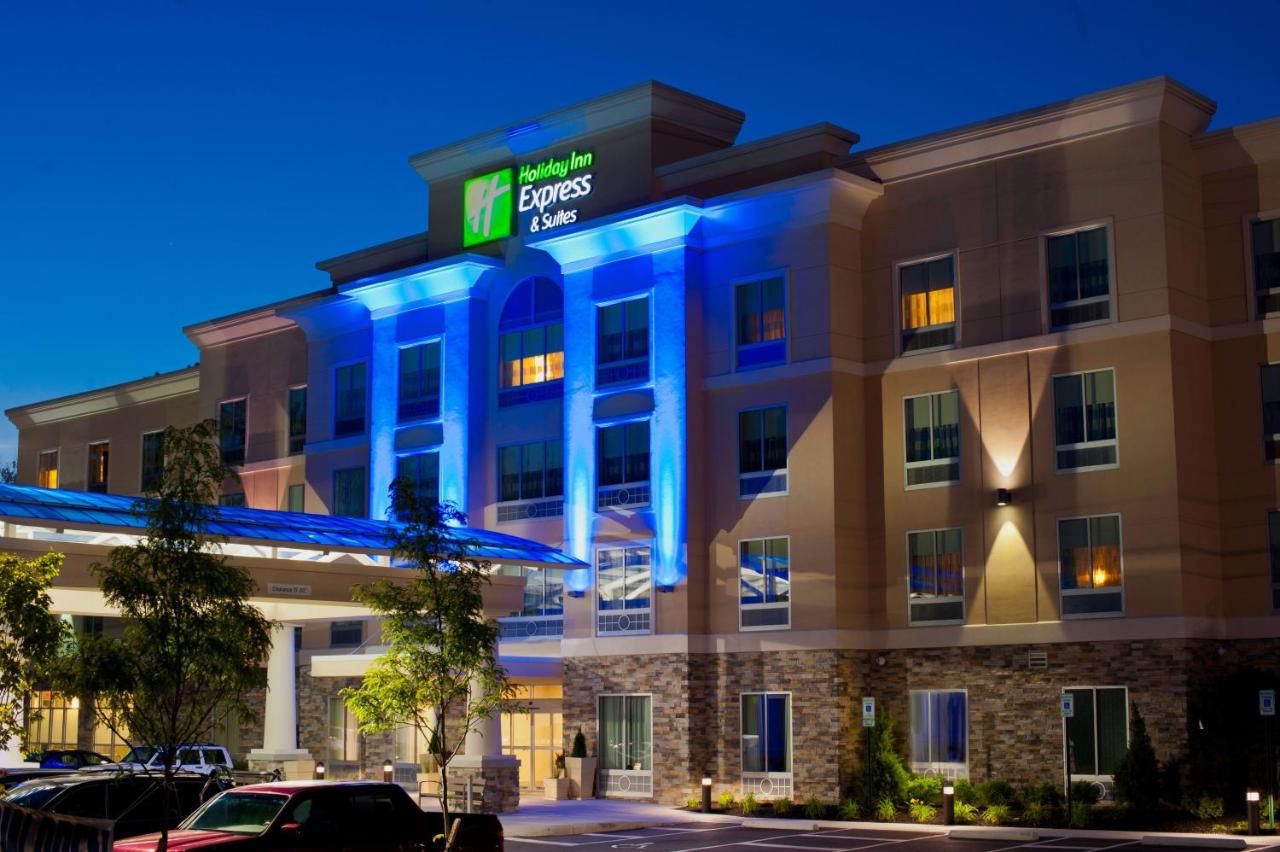 Holiday Inn Express Columbus Airport – Easton , OH 43219 near Port Columbus International Airport View Point 10