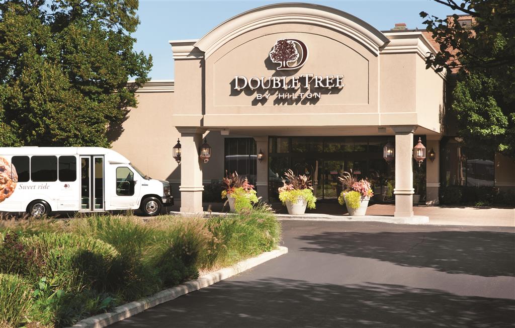 DoubleTree by Hilton Chicago/Alsip , IL 60803 near Midway International Airport View Point 1