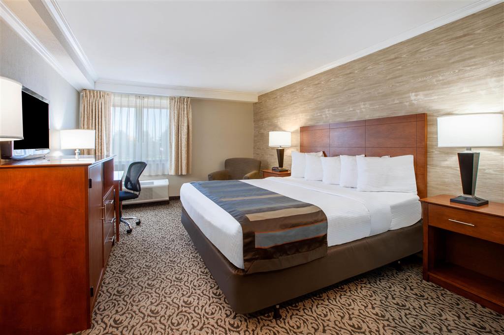 Wingate by Wyndham Detroit Metro Airport , MI 48174 near Detroit Metropolitan Wayne County Airport View Point 37